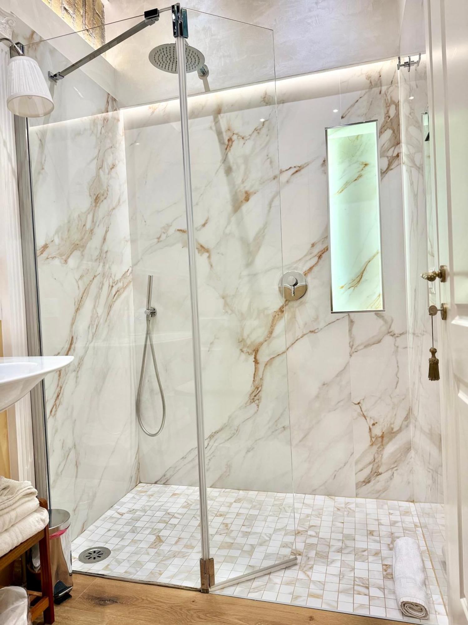 Frattina Elegance Suite ローマ エクステリア 写真