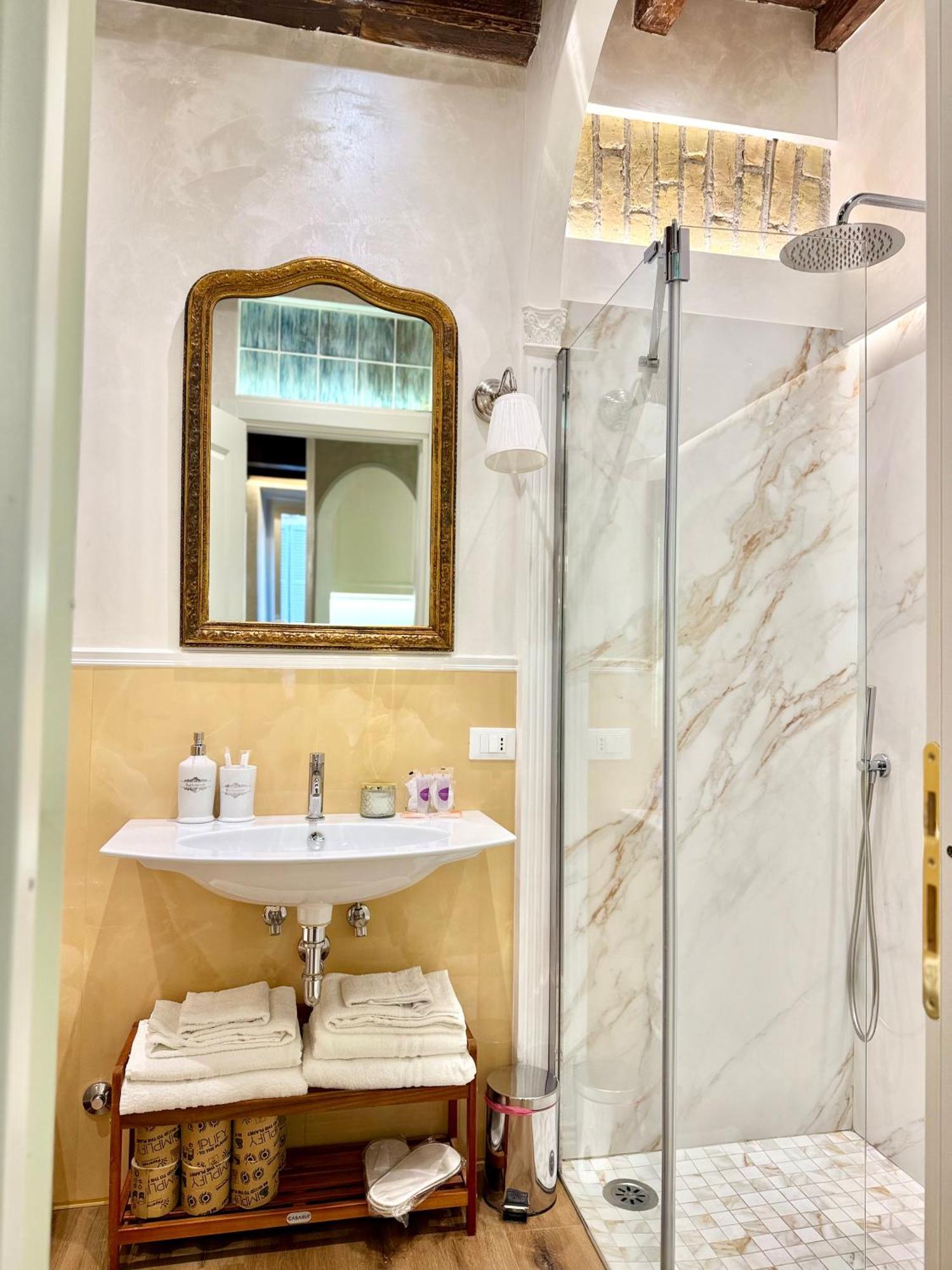 Frattina Elegance Suite ローマ エクステリア 写真